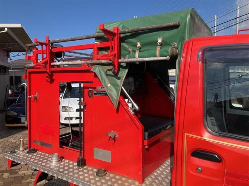MINICAB TRUCK