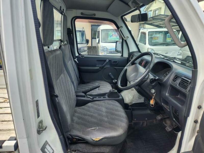 CARRY TRUCK