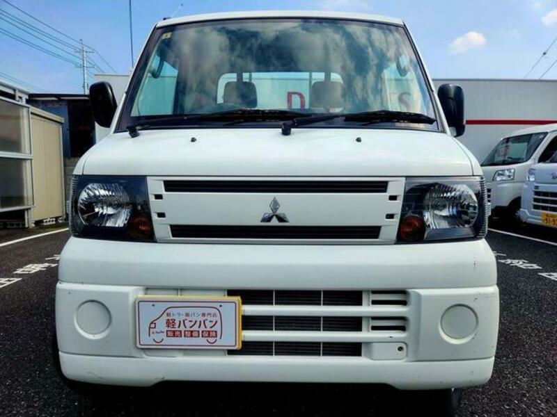 MINICAB TRUCK