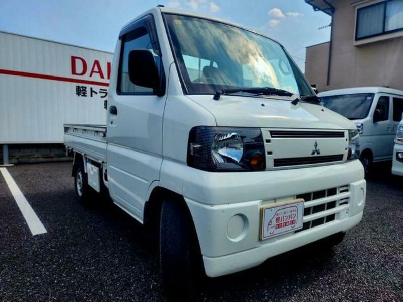 MINICAB TRUCK