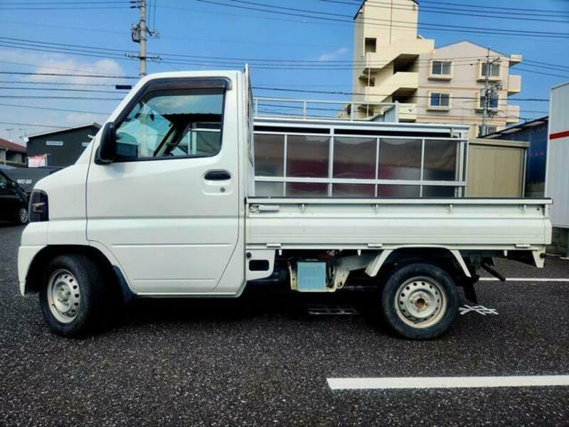 MINICAB TRUCK