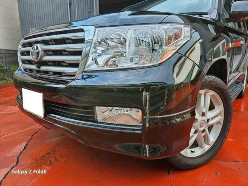 LAND CRUISER