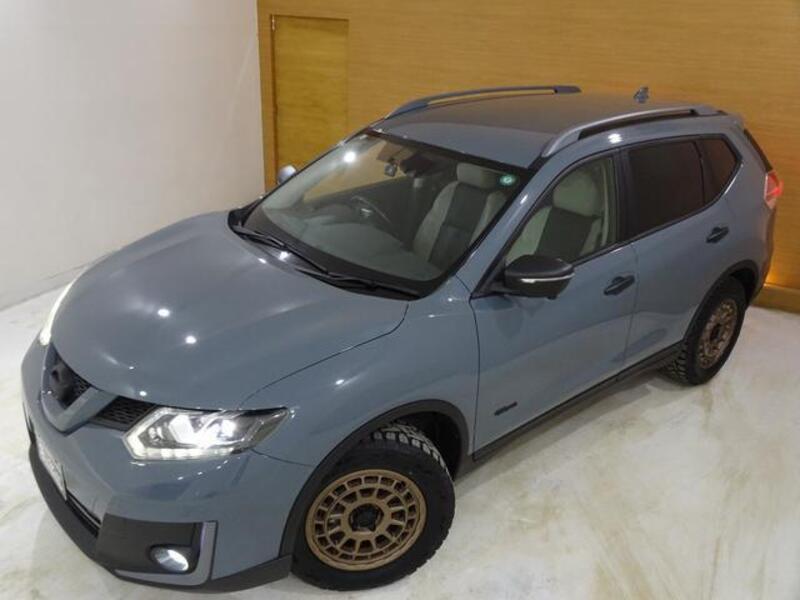 X-TRAIL