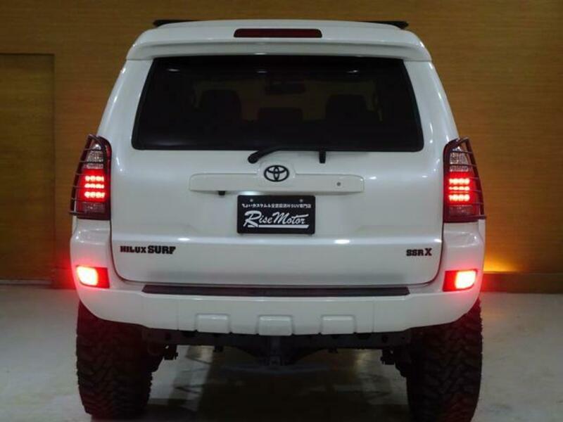 HILUX SURF