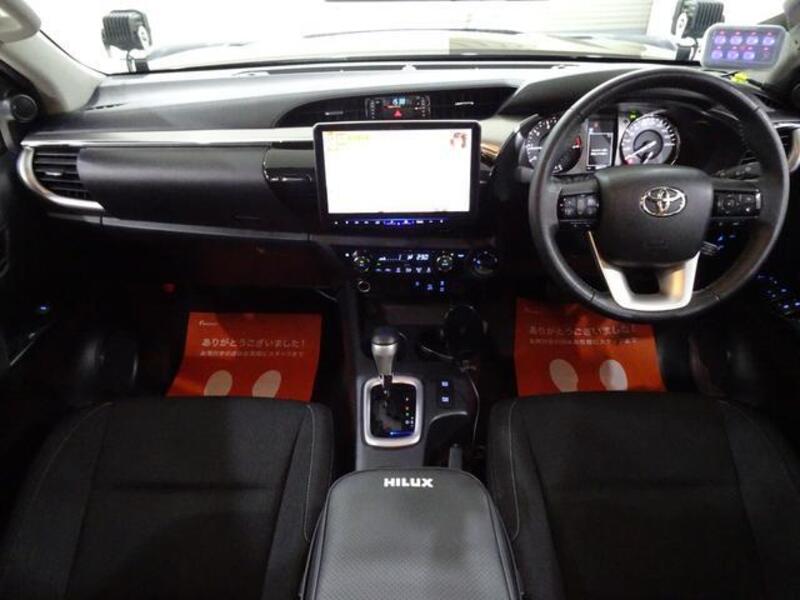 HILUX