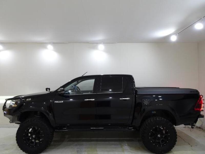 HILUX