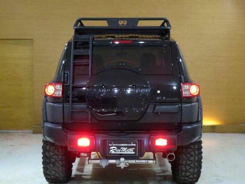 FJ CRUISER