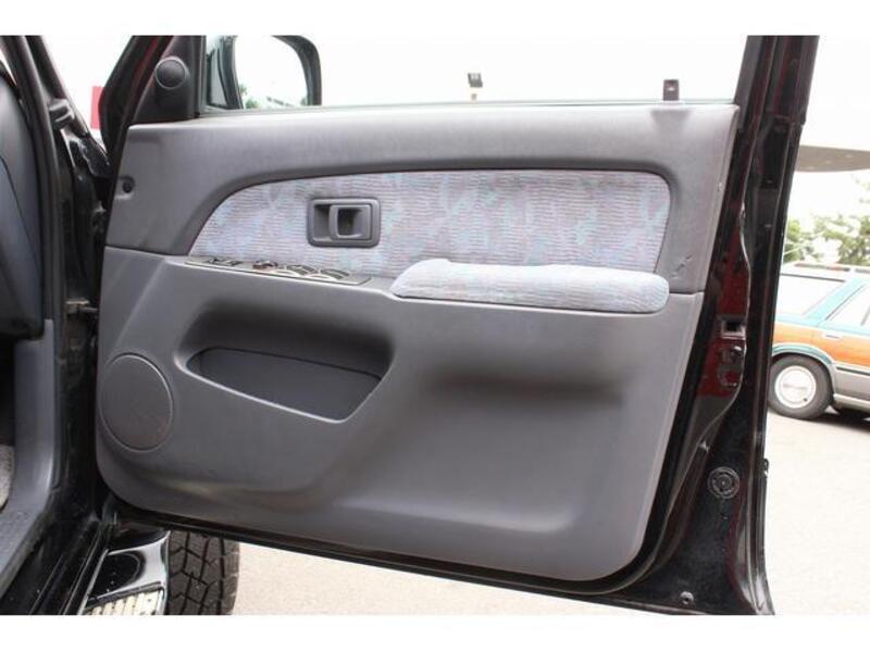 HILUX SURF