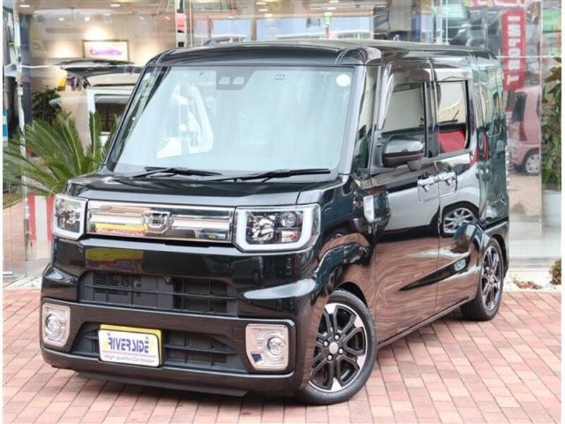 DAIHATSU WAKE