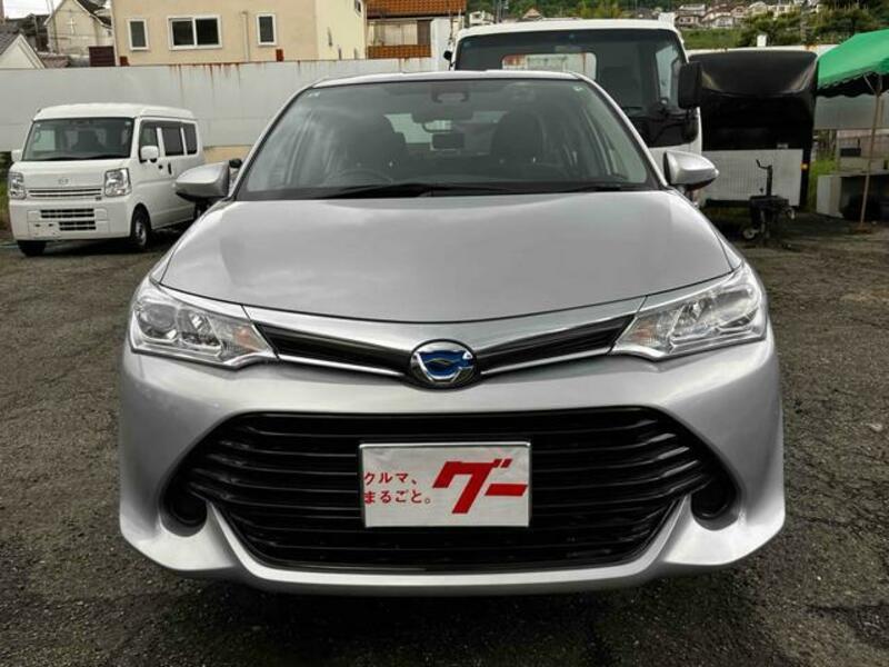 COROLLA AXIO