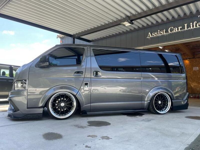 HIACE VAN