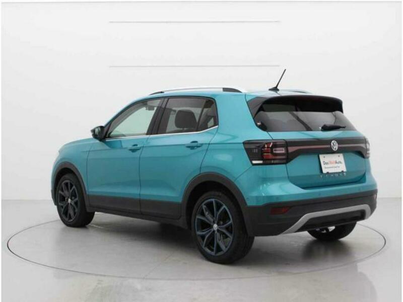 T CROSS