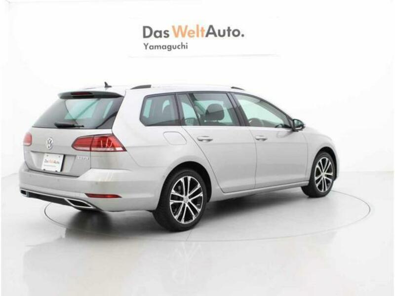 GOLF VARIANT