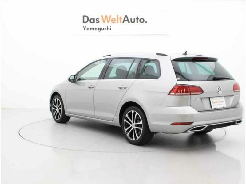 GOLF VARIANT