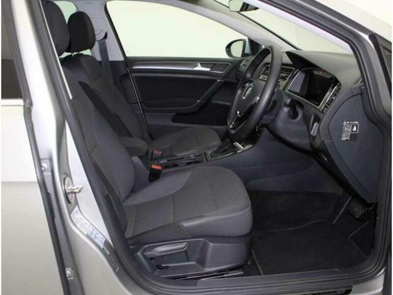 GOLF VARIANT