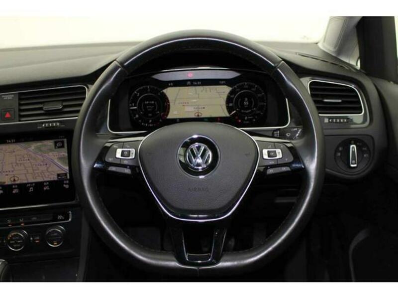 GOLF VARIANT