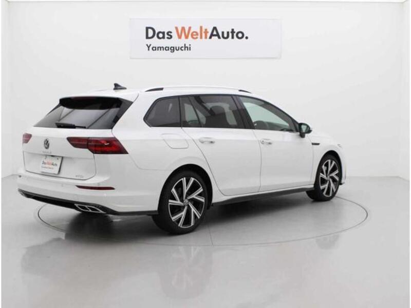 GOLF VARIANT