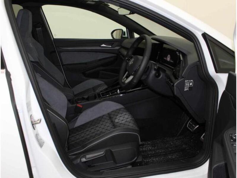 GOLF VARIANT