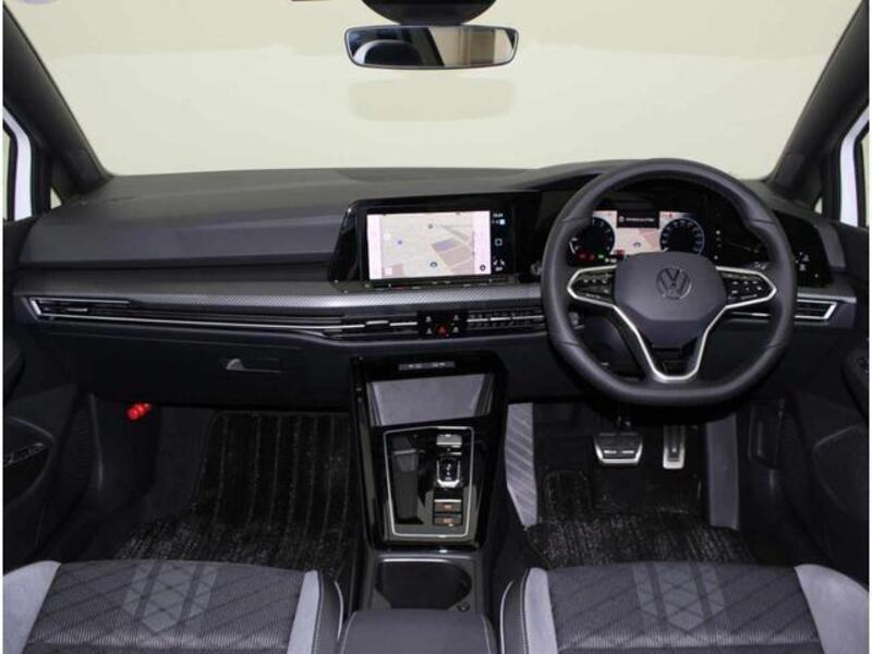 GOLF VARIANT