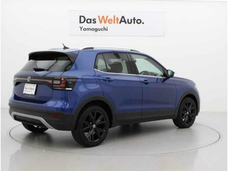 T CROSS