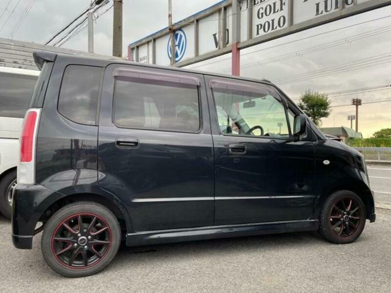 WAGON R