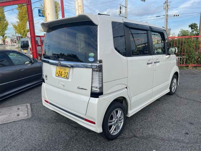 N BOX CUSTOM