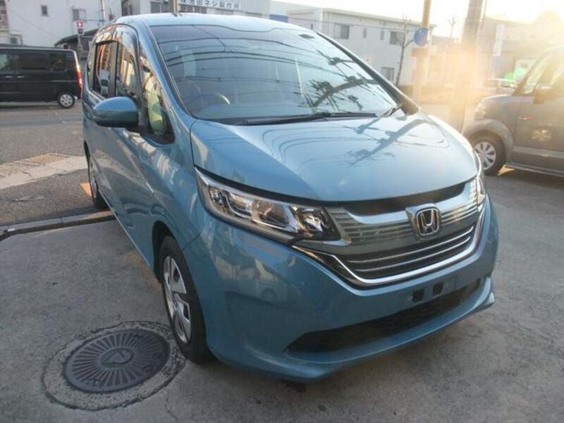 HONDA FREED HYBRID