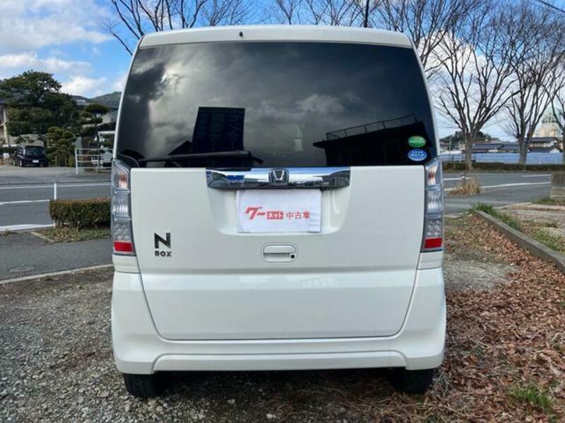 N BOX CUSTOM