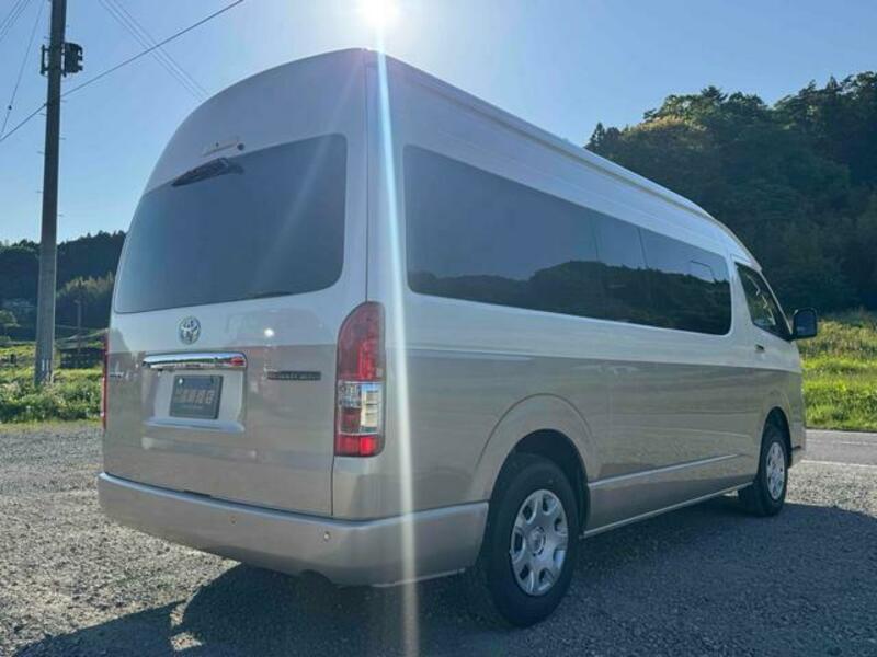 HIACE WAGON