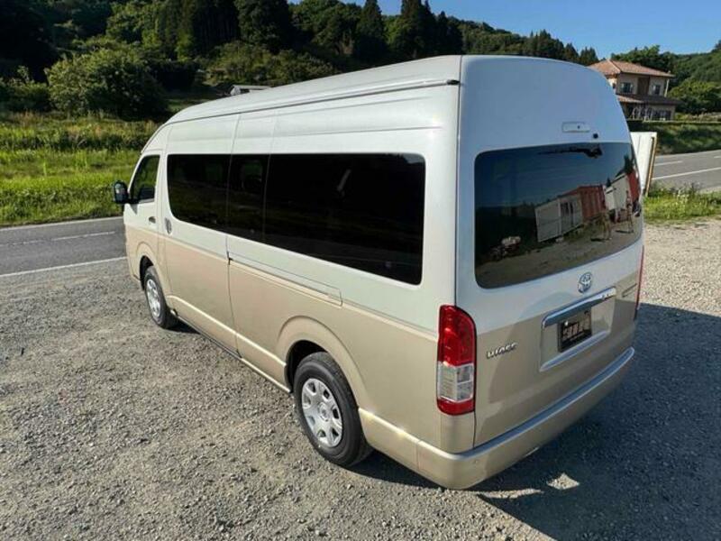 HIACE WAGON