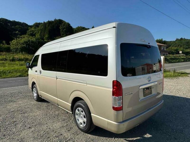 HIACE WAGON