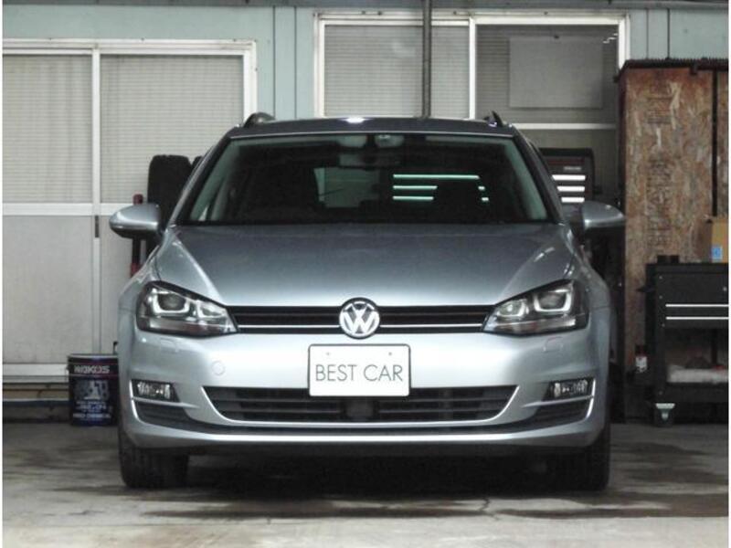 GOLF VARIANT
