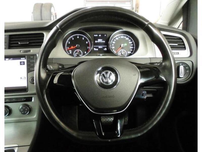 GOLF VARIANT