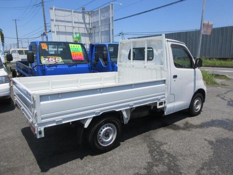 TOWNACE TRUCK