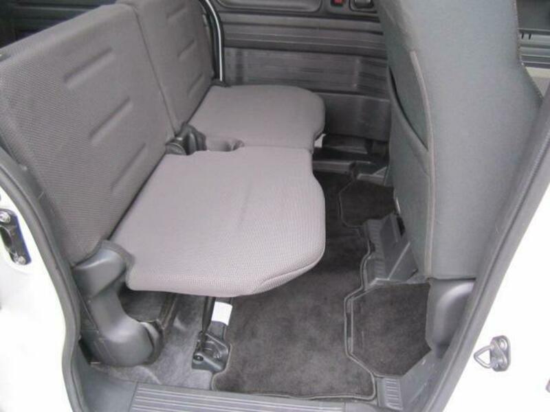 N-VAN