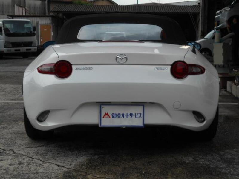 ROADSTER