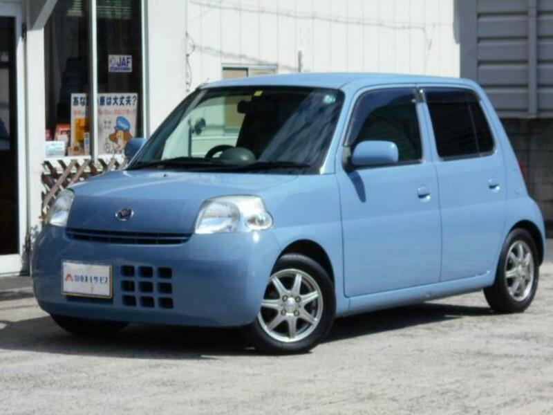 DAIHATSU ESSE