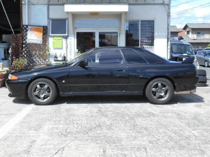 SKYLINE