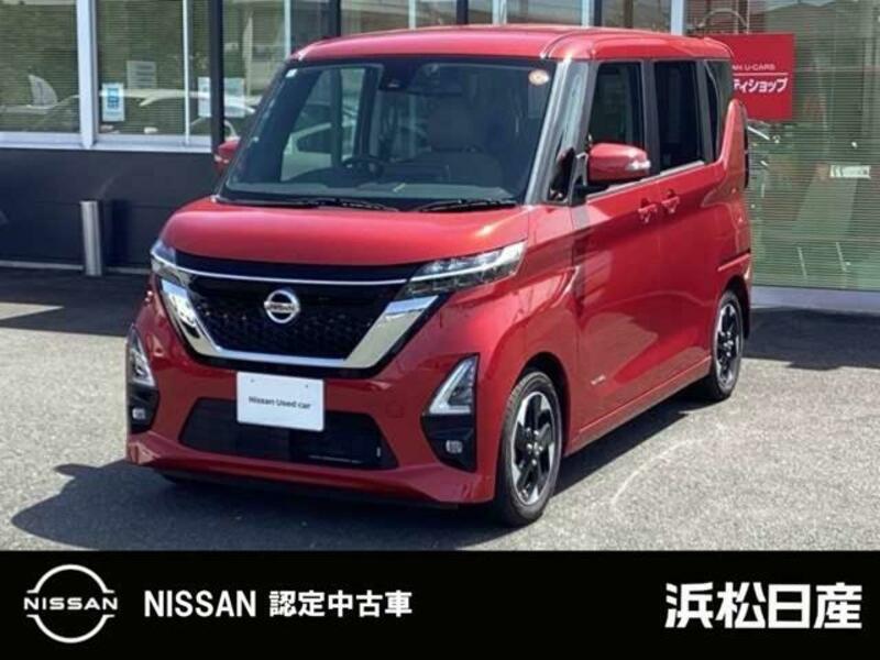NISSAN ROOX