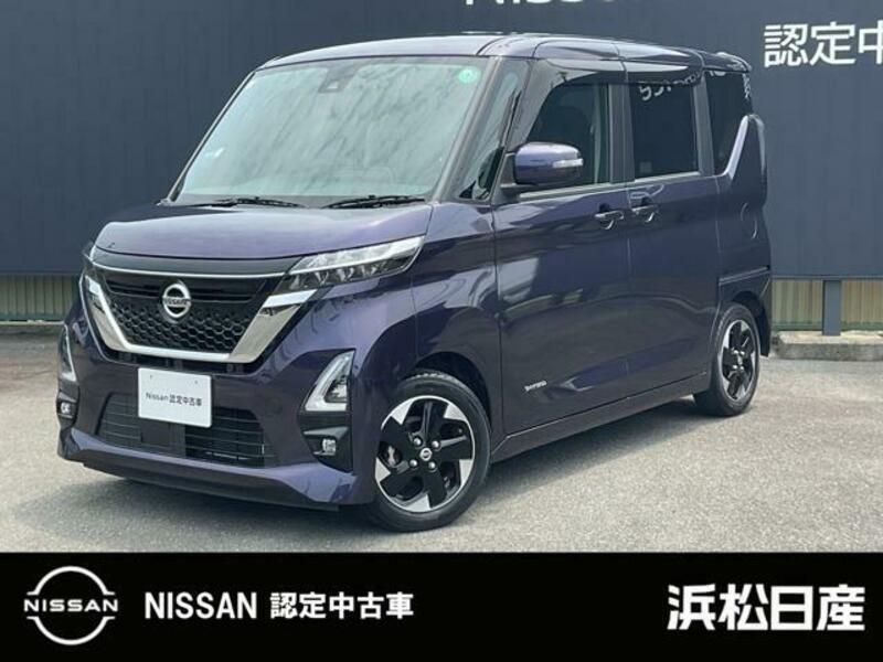 NISSAN ROOX