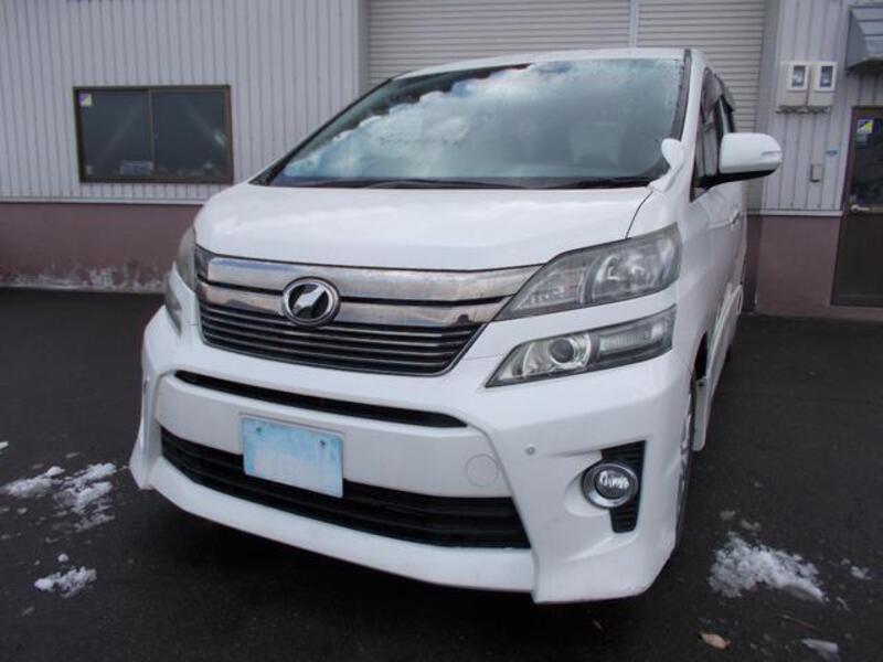 TOYOTA VELLFIRE