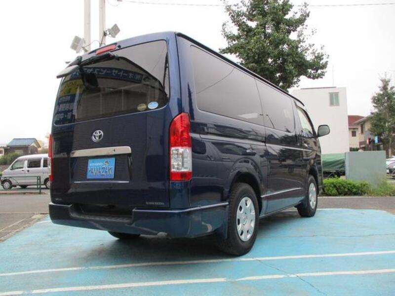 HIACE VAN