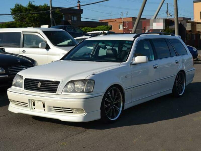 TOYOTA CROWN ESTATE