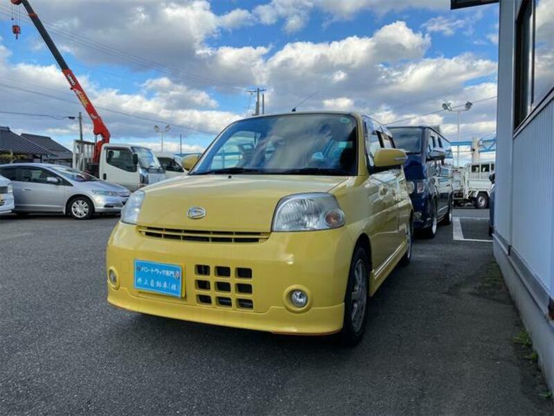 DAIHATSU ESSE