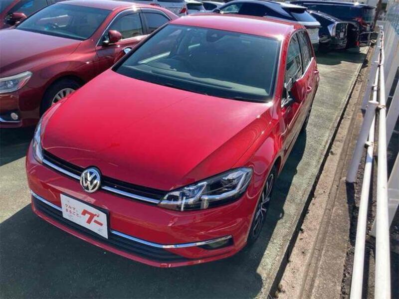 VOLKSWAGEN GOLF