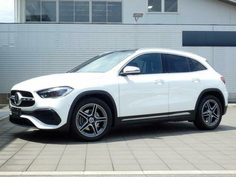MERCEDES-BENZ GLA CLASS