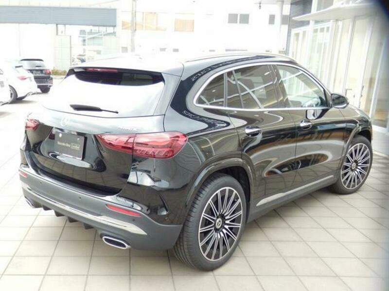 GLA CLASS