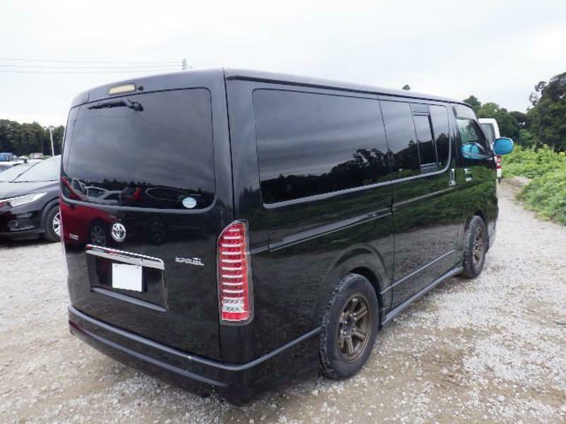 HIACE