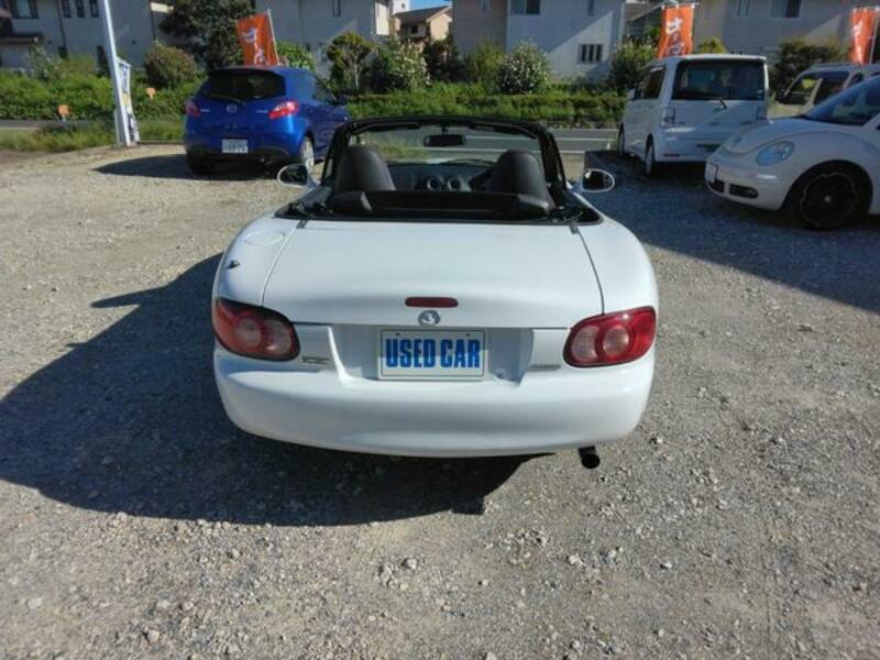 ROADSTER