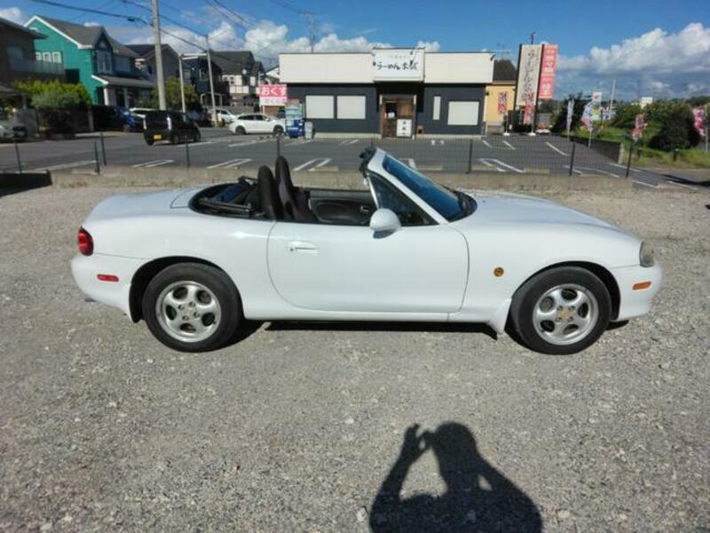 ROADSTER